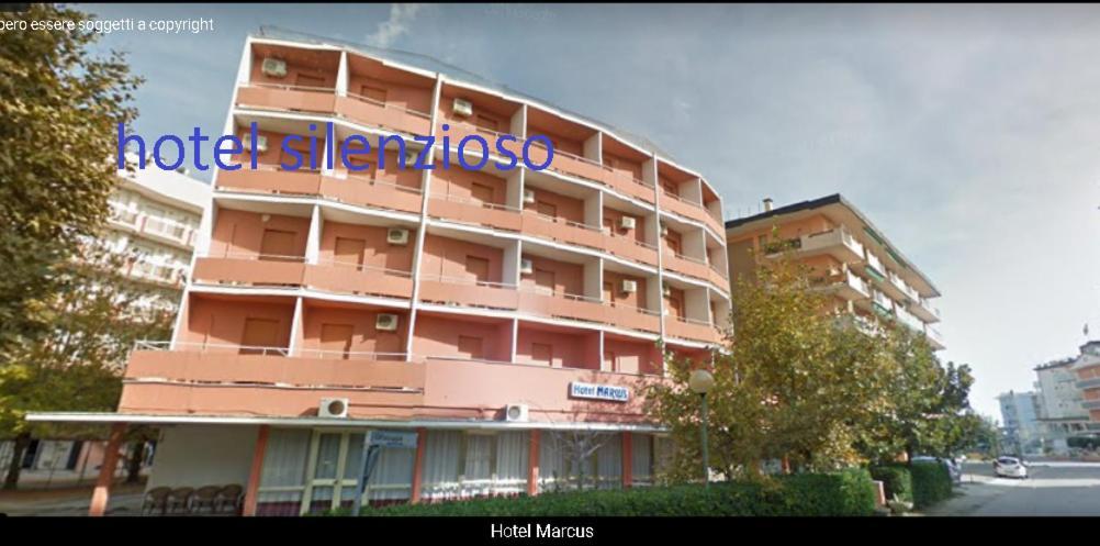 Hotel Marcus Cesenatico Buitenkant foto